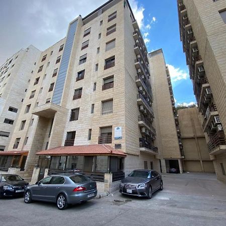 Luxury Apartment In Awesome Location In Amman Ngoại thất bức ảnh