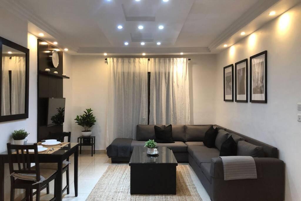 Luxury Apartment In Awesome Location In Amman Ngoại thất bức ảnh