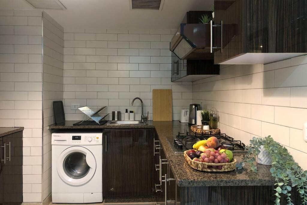 Luxury Apartment In Awesome Location In Amman Ngoại thất bức ảnh