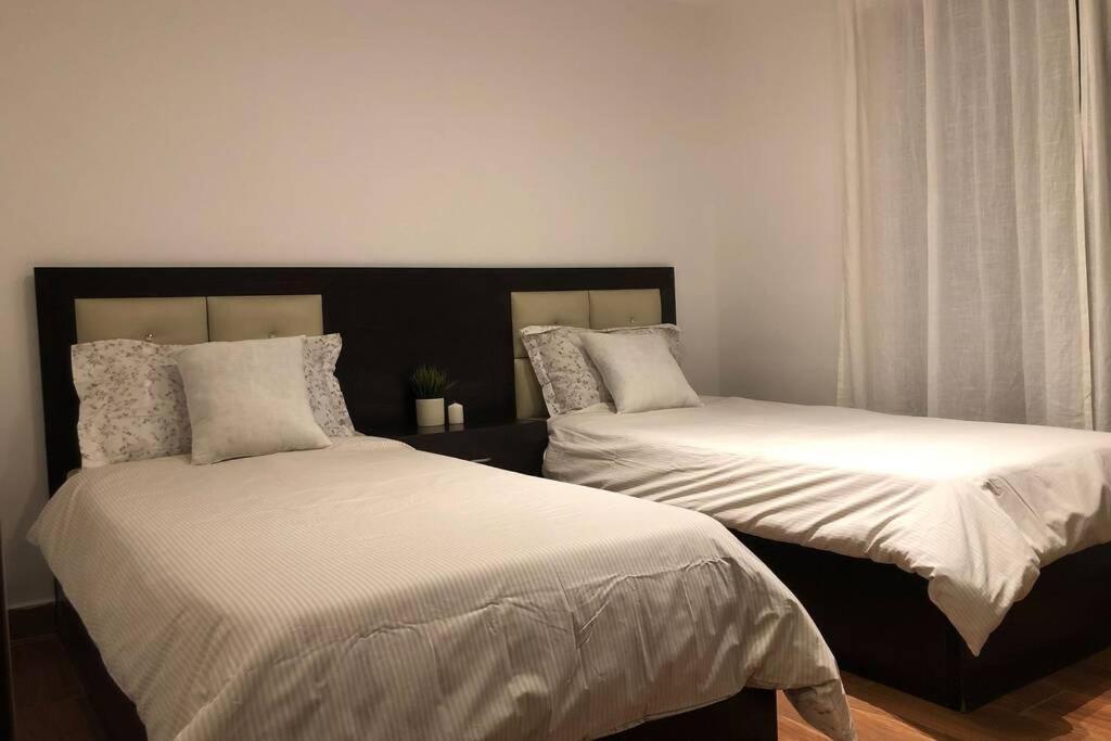 Luxury Apartment In Awesome Location In Amman Ngoại thất bức ảnh