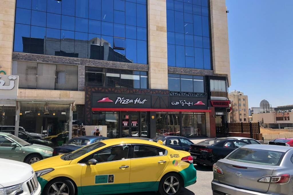 Luxury Apartment In Awesome Location In Amman Ngoại thất bức ảnh